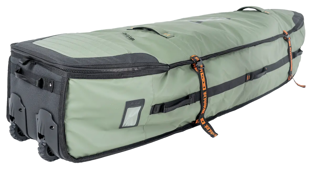 FCS TRAVEL 4 WHEELY BOARDBAG